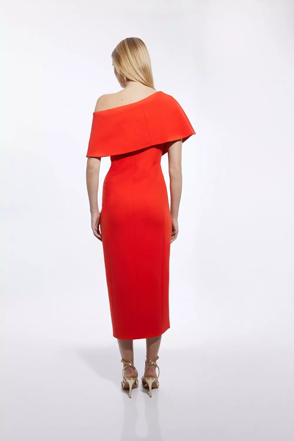 ストゥディオス　Asymmetric Tailored Dress ZW COLLECTION ASYMMETRIC WRINKLED DRESS - Oyster-white